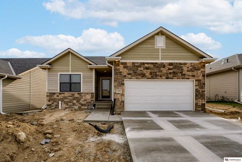 Photo of 13055 S 44th Avenue, Bellevue, NE 68123 (MLS # 22606766)