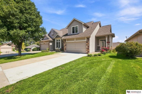 Photo of 13105 S 26th Avenue, Bellevue, NE 68123 (MLS # 22627612)