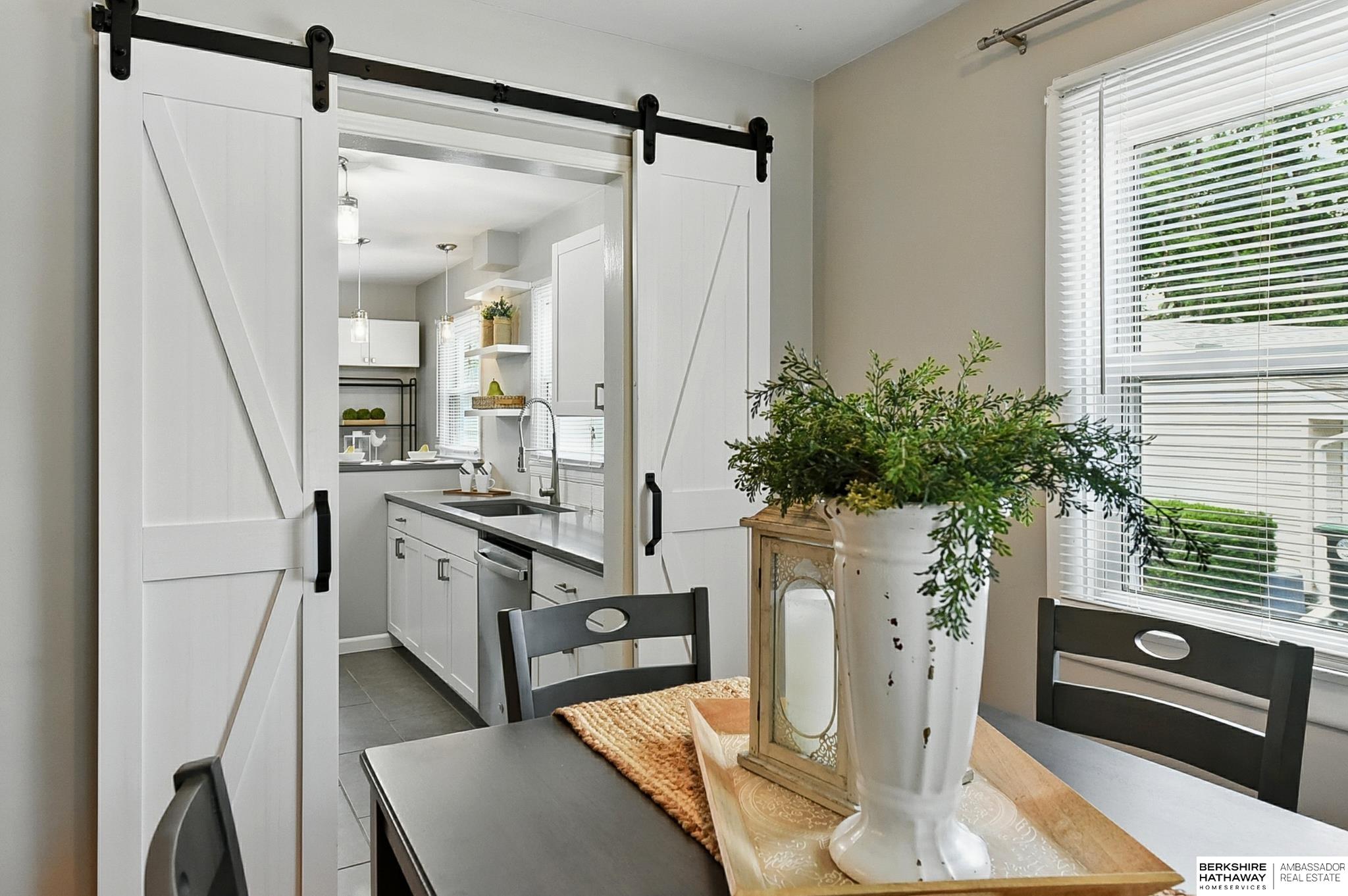 Omaha, Nebraska 68114, United States, 3 Bedrooms Bedrooms, ,2 BathroomsBathrooms,Residential,Pending,151029