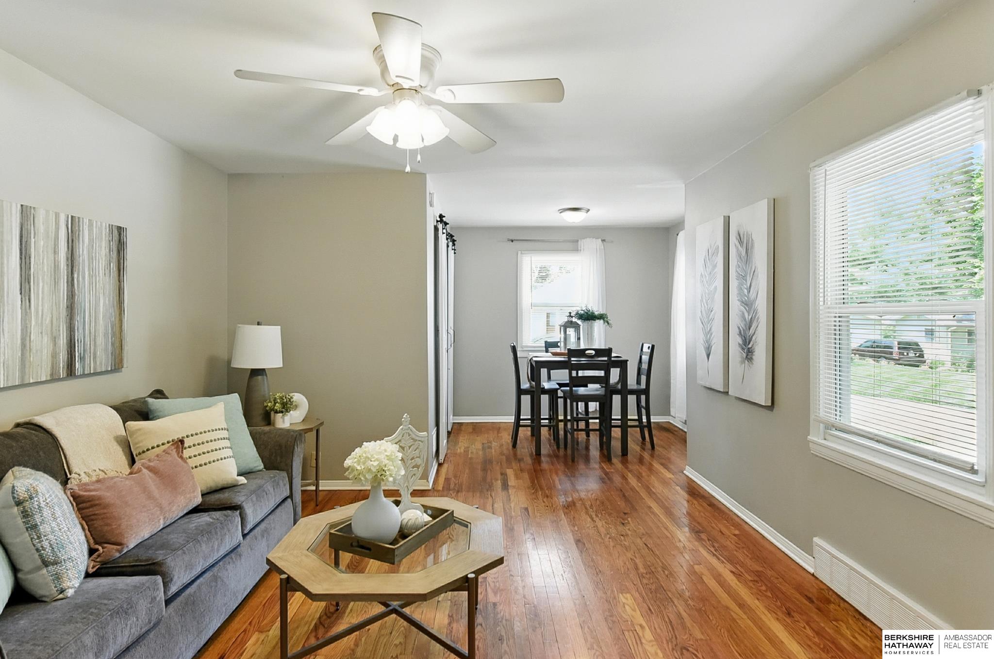 Omaha, Nebraska 68114, United States, 3 Bedrooms Bedrooms, ,2 BathroomsBathrooms,Residential,Pending,151029