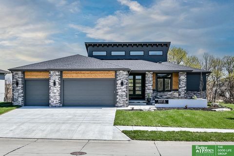 Photo of 5815 N 208th Street, Elkhorn, NE 68022 (MLS # 22614116)