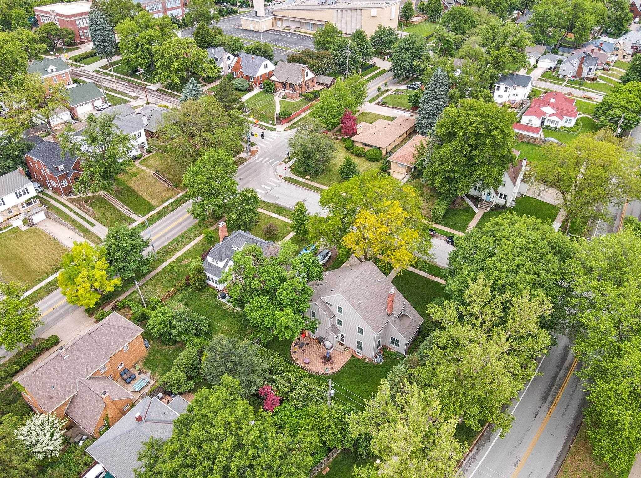 Omaha, Nebraska 68132, United States, 5 Bedrooms Bedrooms, ,2 BathroomsBathrooms,Residential,Active,169355