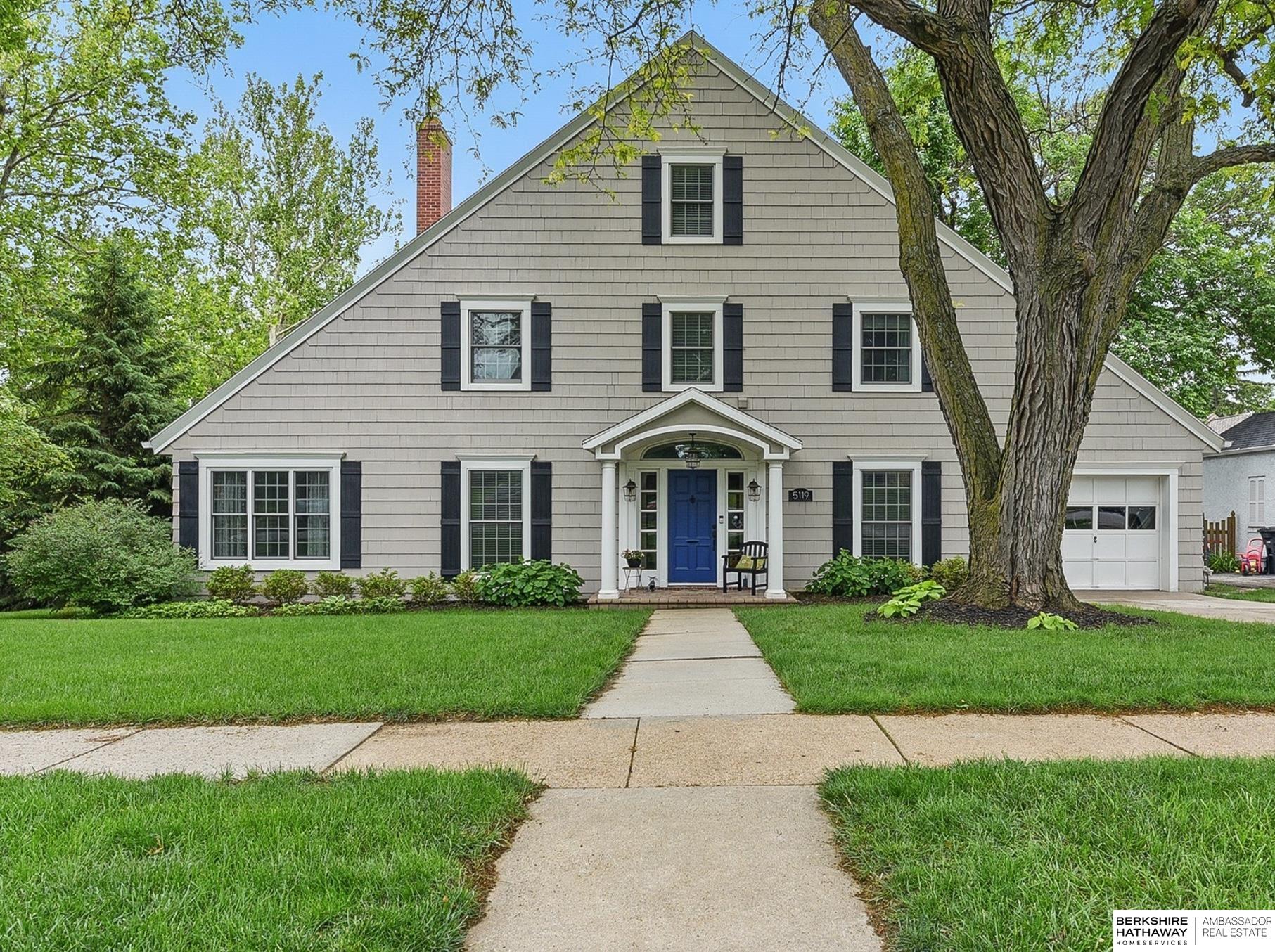 Omaha, Nebraska 68132, United States, 5 Bedrooms Bedrooms, ,2 BathroomsBathrooms,Residential,Active,169355