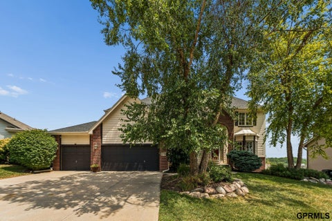 Photo of 7823 N 156th Avenue, Bennington, NE 68007 (MLS # 22621431)