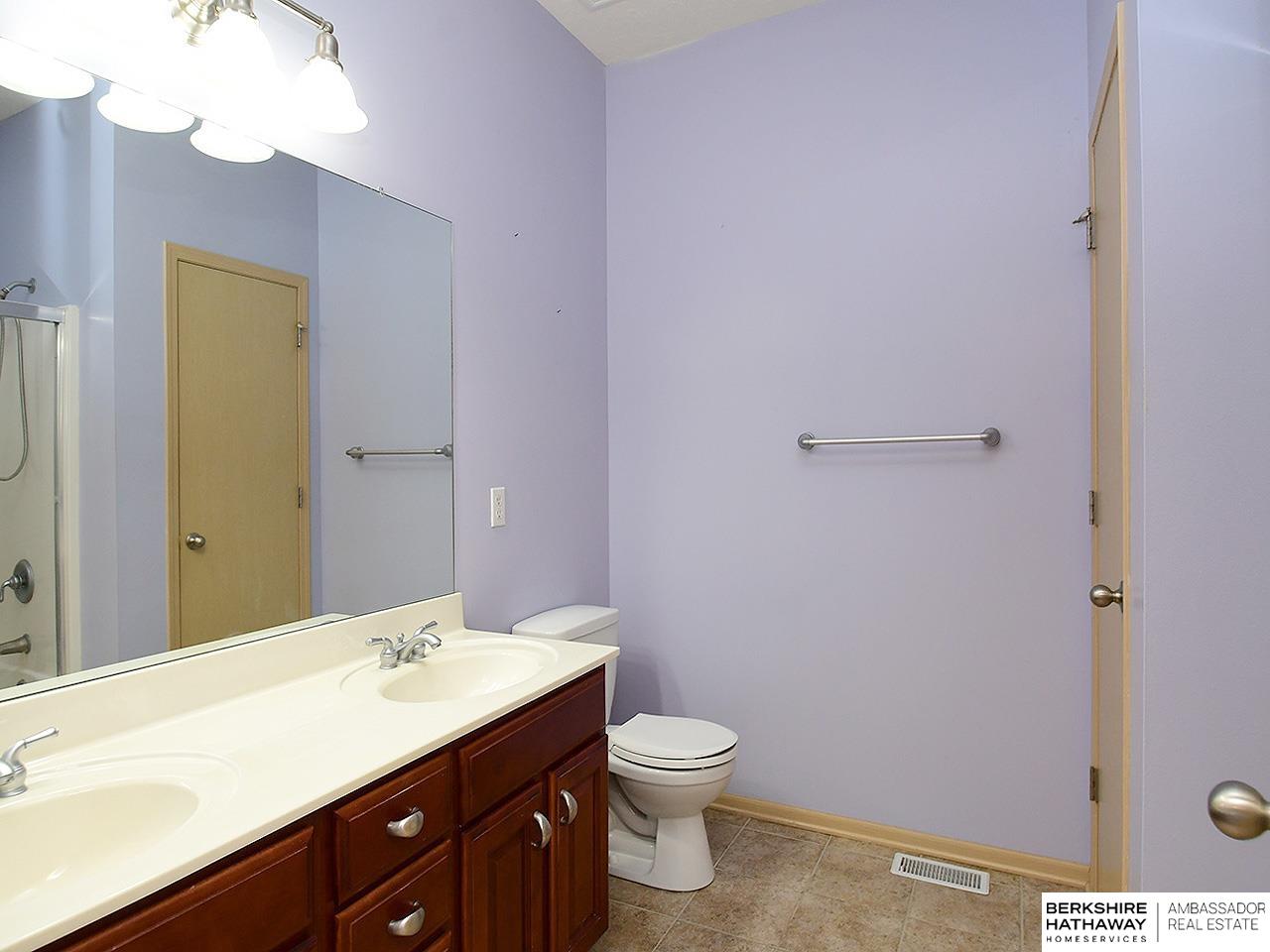 Bennington, Nebraska 68007, United States, 3 Bedrooms Bedrooms, ,2 BathroomsBathrooms,Residential,Active,157353