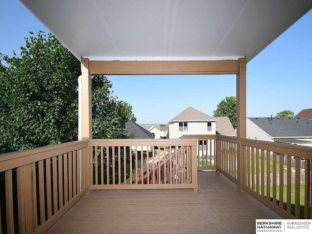 Bennington, Nebraska 68007, United States, 3 Bedrooms Bedrooms, ,2 BathroomsBathrooms,Residential,Active,157353