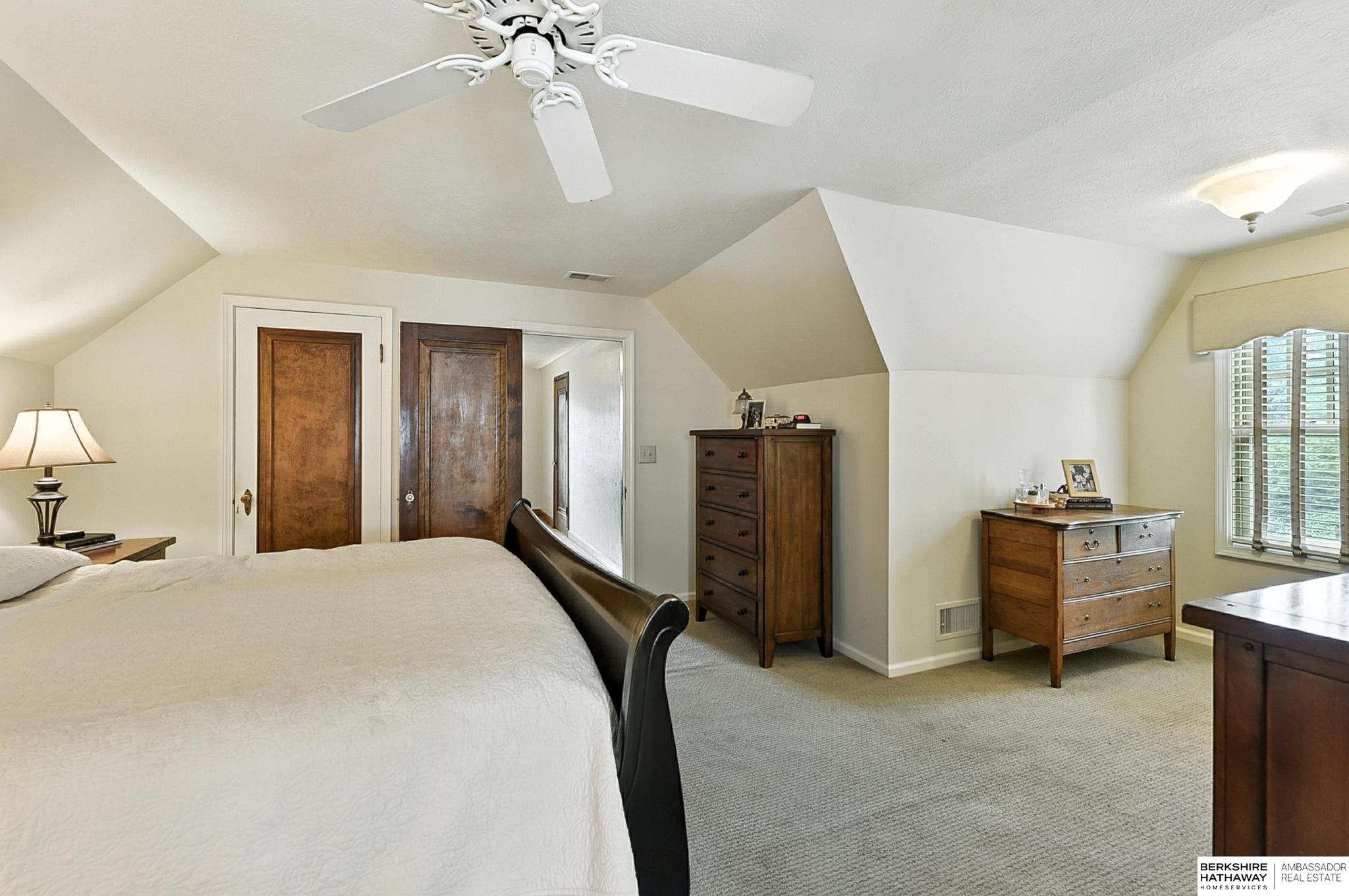 Omaha, Nebraska 68105, United States, 3 Bedrooms Bedrooms, ,2 BathroomsBathrooms,Residential,Pending,167018