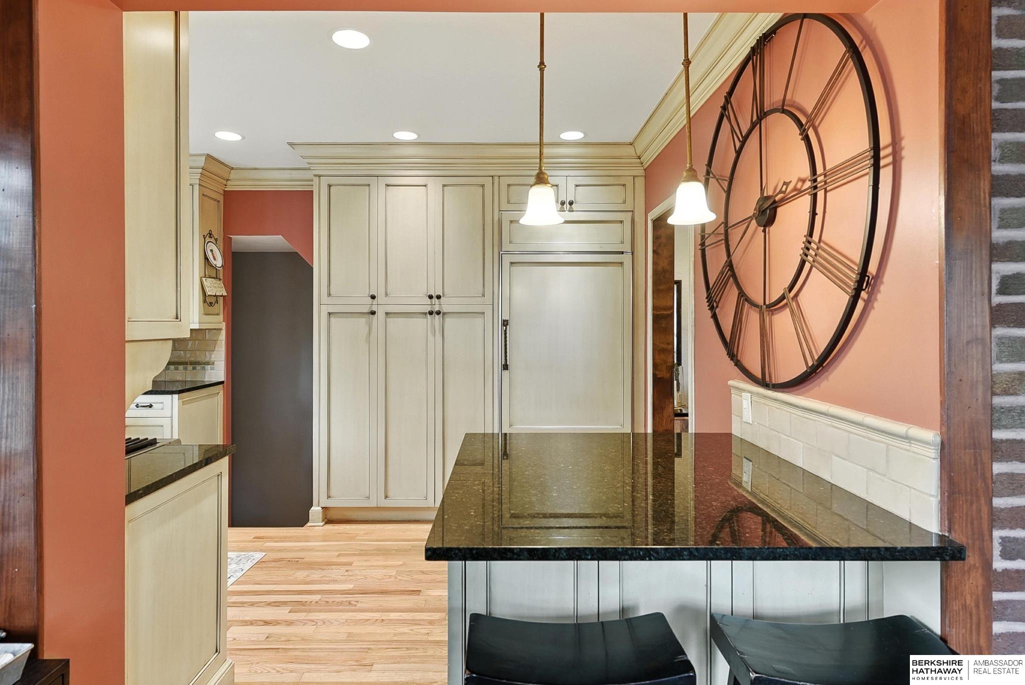 Omaha, Nebraska 68105, United States, 3 Bedrooms Bedrooms, ,2 BathroomsBathrooms,Residential,Pending,167018