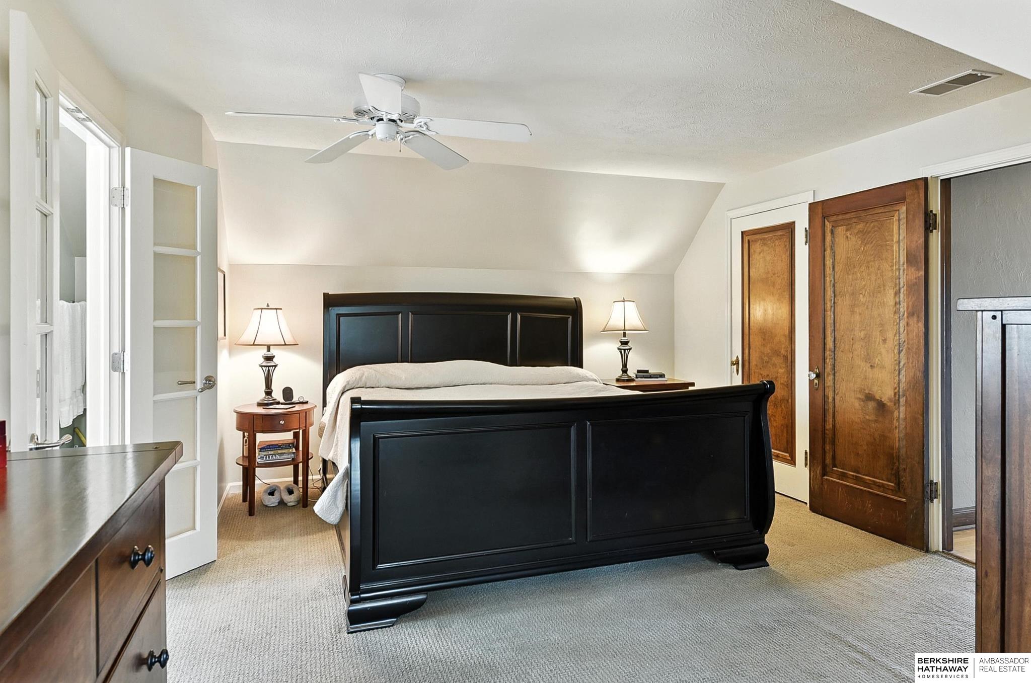 Omaha, Nebraska 68105, United States, 3 Bedrooms Bedrooms, ,2 BathroomsBathrooms,Residential,Pending,167018