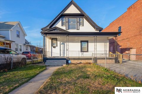 Photo of 2420 Ames Avenue, Omaha, NE 68111 (MLS # 22604907)