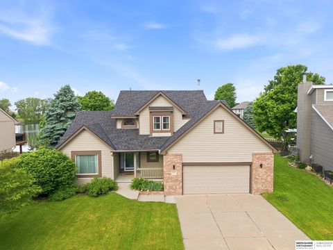 Photo of 1015 Wilmont Street, Fremont, NE 68025 (MLS # 22614103)