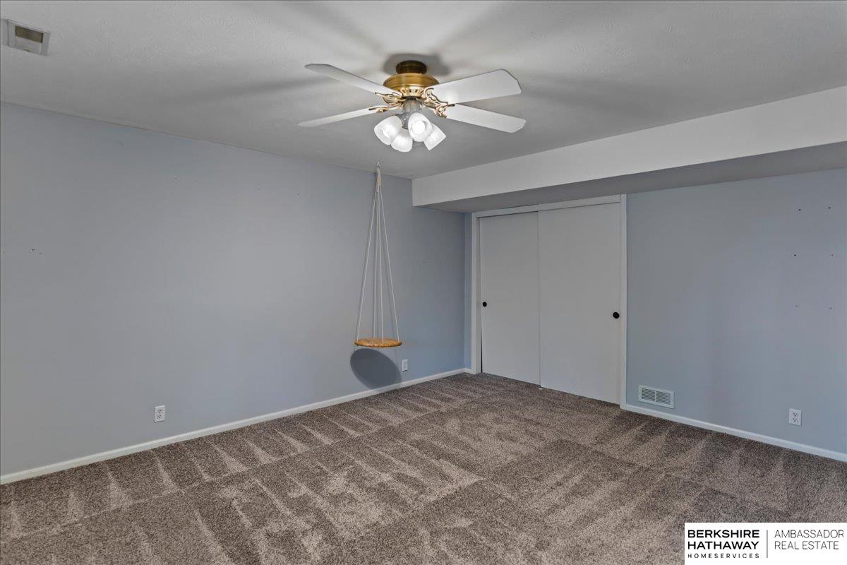 Omaha, Nebraska 68130, United States, 5 Bedrooms Bedrooms, ,3 BathroomsBathrooms,Residential,Active,187504