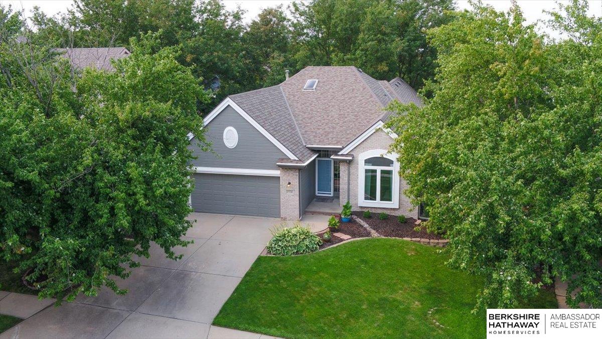 Omaha, Nebraska 68130, United States, 5 Bedrooms Bedrooms, ,3 BathroomsBathrooms,Residential,Active,187504