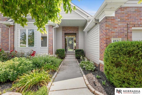 Photo of 4821 Gleneagle Court, Lincoln, NE 68526 (MLS # 22627466)
