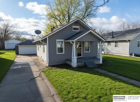 Photo of 7109 Platte Avenue, Lincoln, NE 68507 (MLS # 22534288)