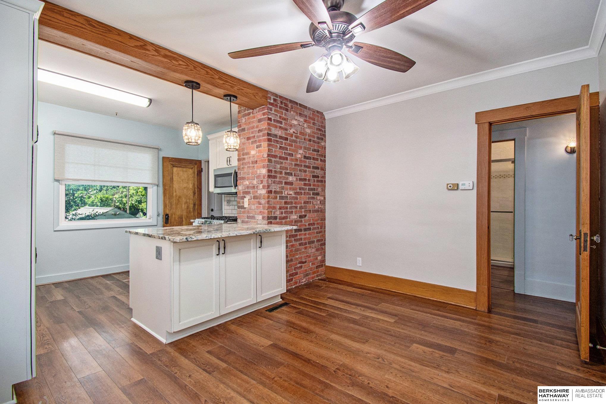 Omaha, Nebraska 68106, United States, 3 Bedrooms Bedrooms, ,2 BathroomsBathrooms,Residential,Pending,162133