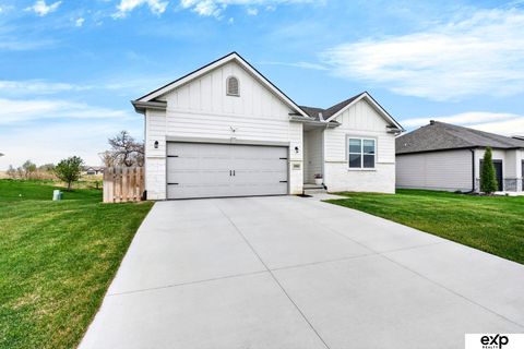 Photo of 20882 Camelback Avenue, Gretna, NE 68028 (MLS # 22612220)