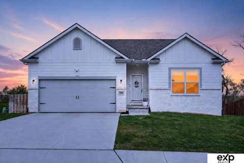Photo of 20882 Camelback Avenue, Gretna, NE 68028 (MLS # 22612220)