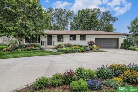 Photo of 1216 S 108th Street, Omaha, NE 68144 (MLS # 22601475)