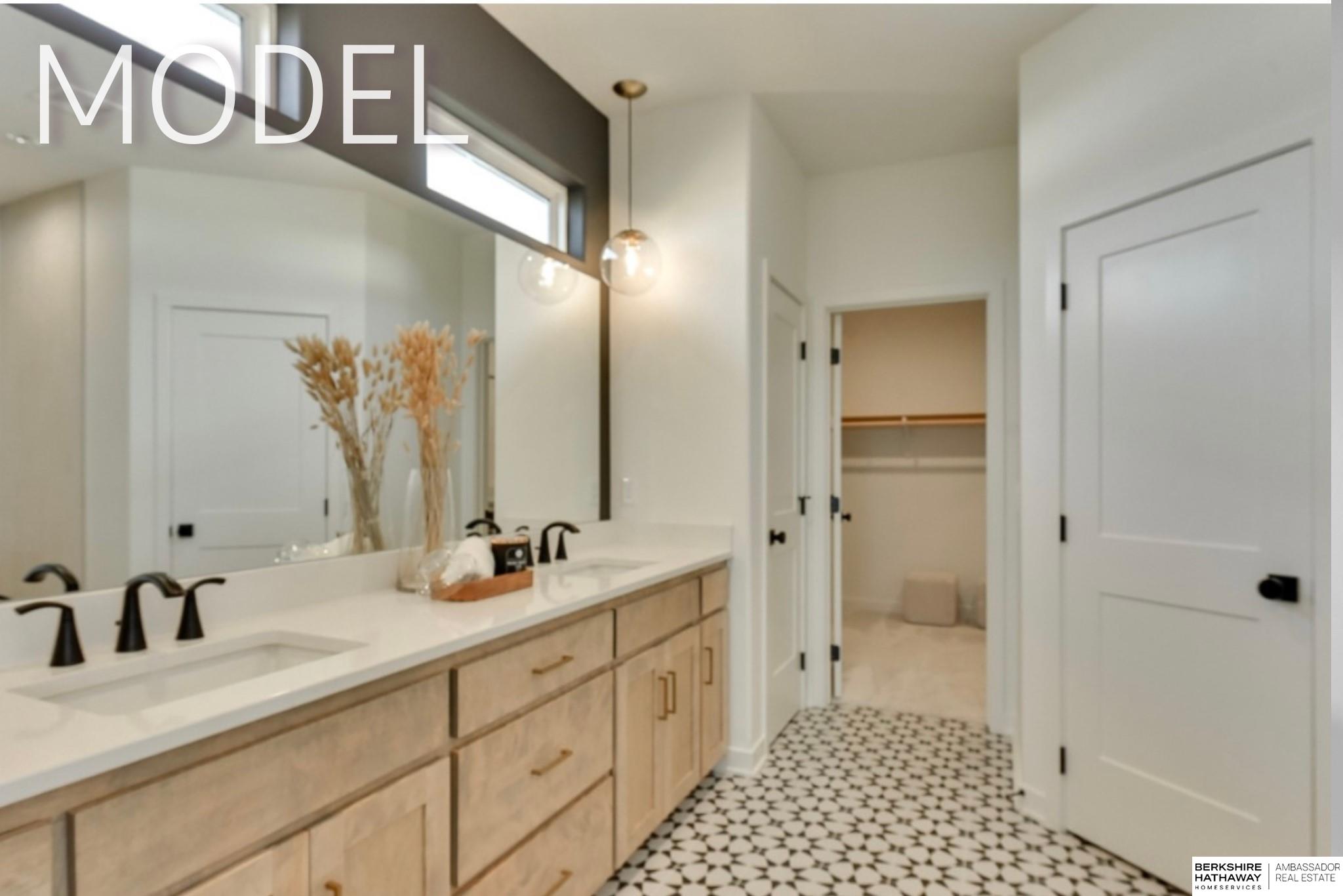 Elkhorn, Nebraska 68022, United States, 4 Bedrooms Bedrooms, ,3 BathroomsBathrooms,Residential,Active,240492