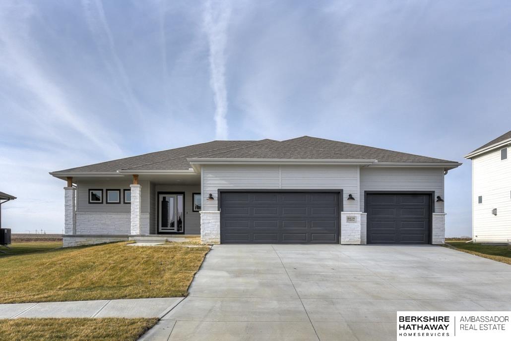 Elkhorn, Nebraska 68022, United States, 4 Bedrooms Bedrooms, ,3 BathroomsBathrooms,Residential,Active,240492