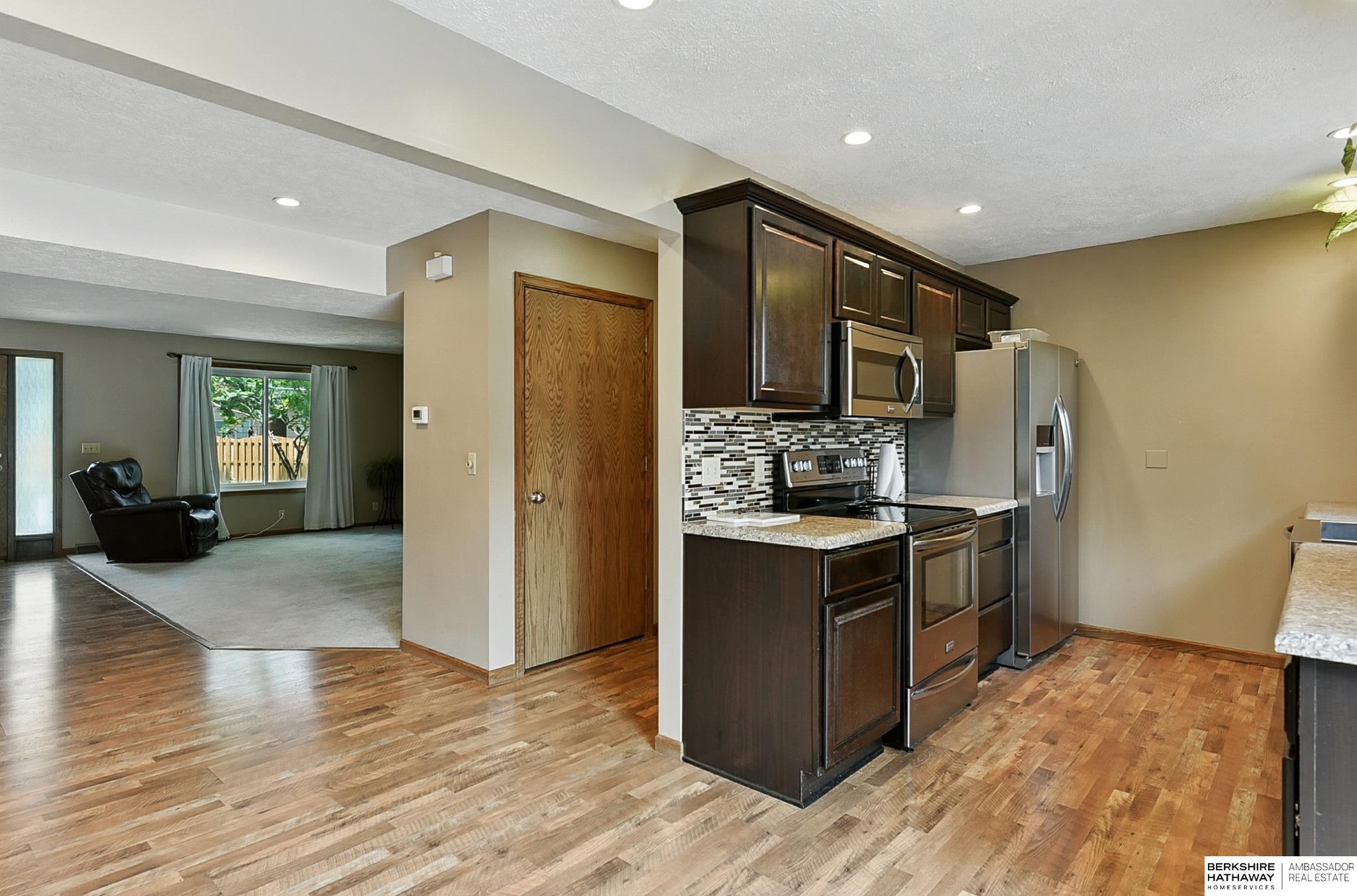 Omaha, Nebraska 68127, United States, 3 Bedrooms Bedrooms, ,2 BathroomsBathrooms,Residential,Active,150167