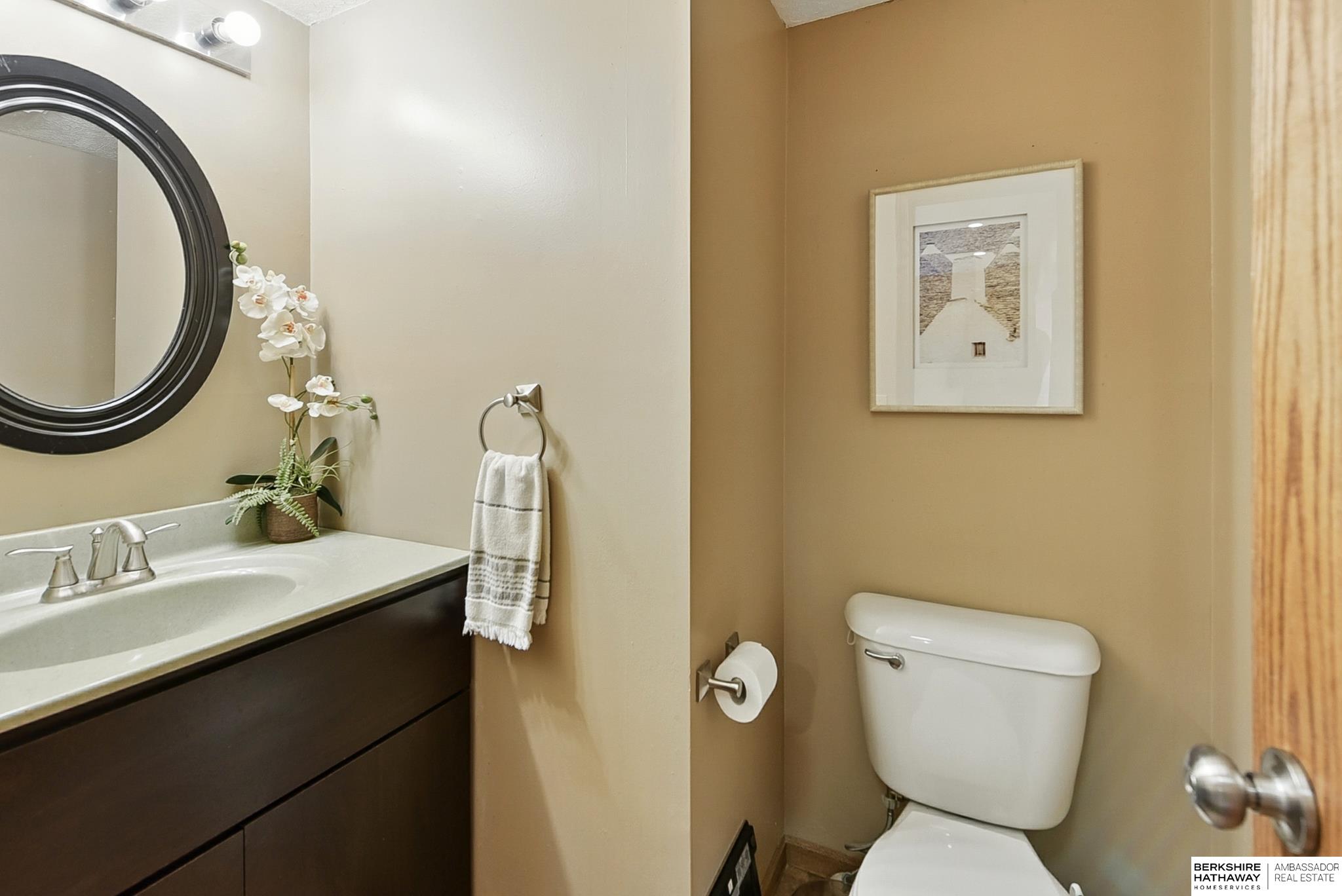 Omaha, Nebraska 68127, United States, 3 Bedrooms Bedrooms, ,2 BathroomsBathrooms,Residential,Active,150167