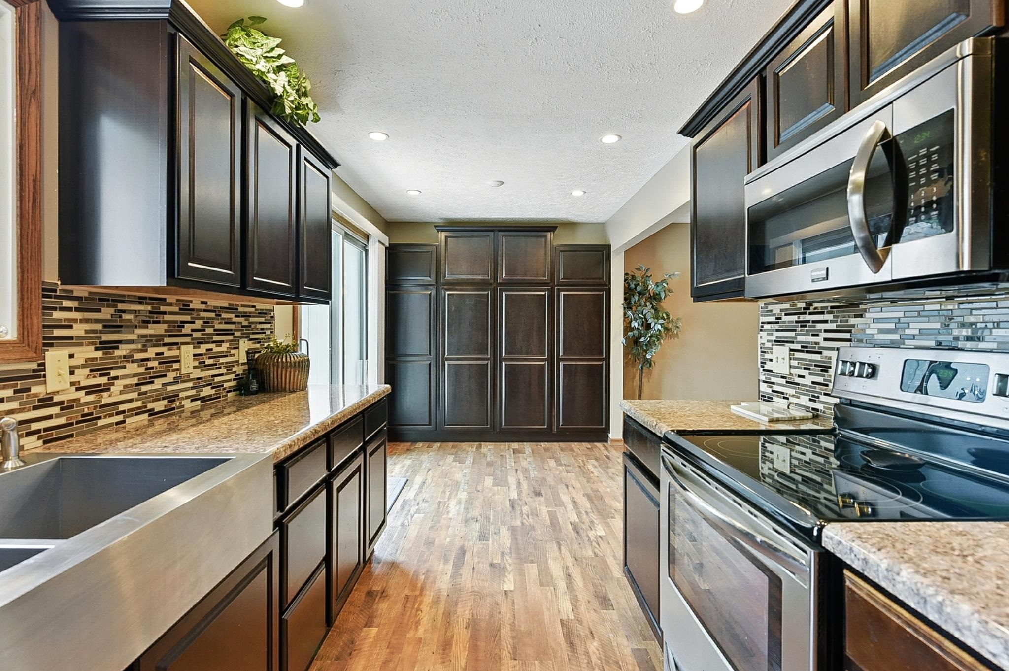 Omaha, Nebraska 68127, United States, 3 Bedrooms Bedrooms, ,2 BathroomsBathrooms,Residential,Active,150167