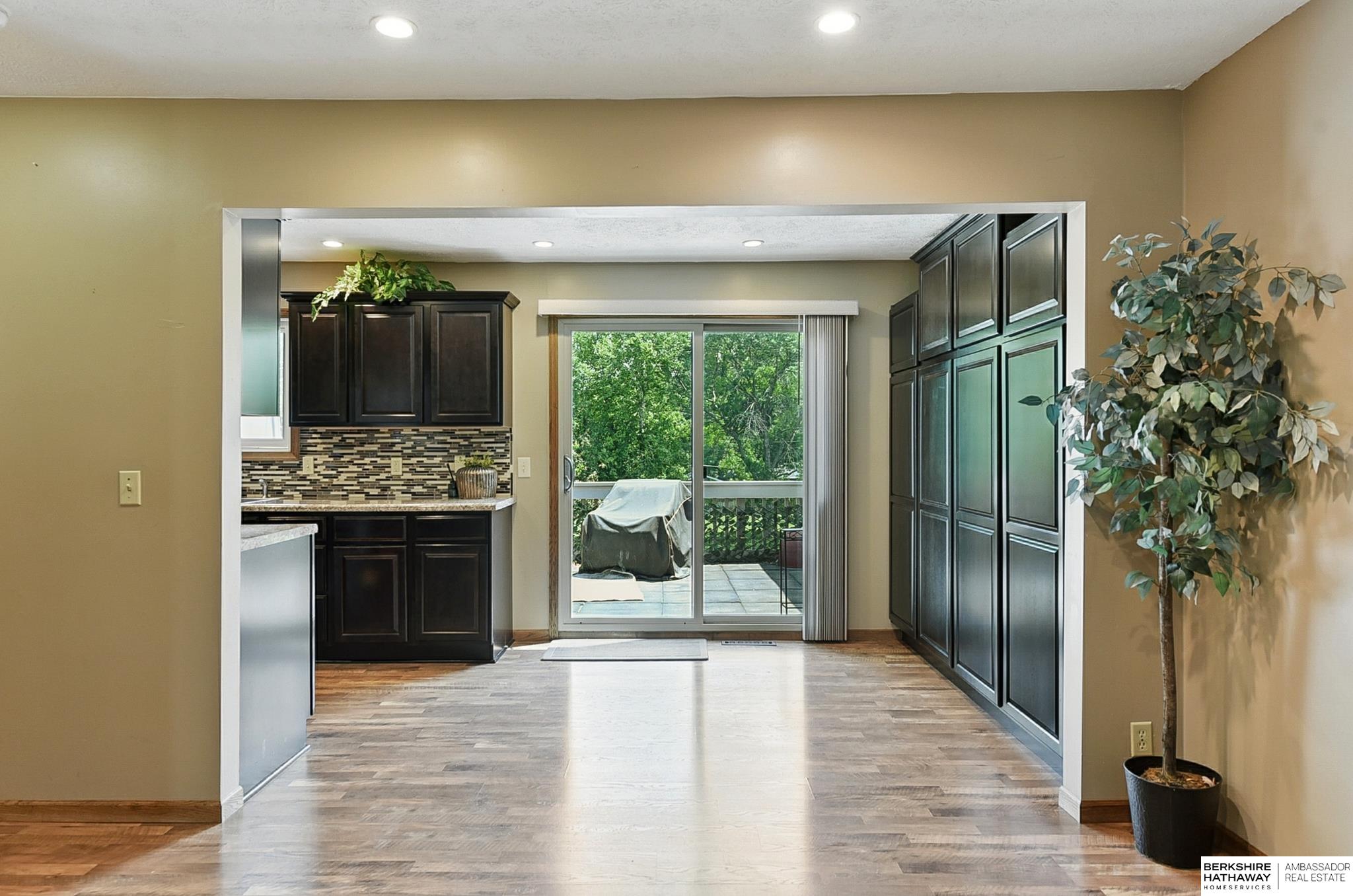 Omaha, Nebraska 68127, United States, 3 Bedrooms Bedrooms, ,2 BathroomsBathrooms,Residential,Active,150167