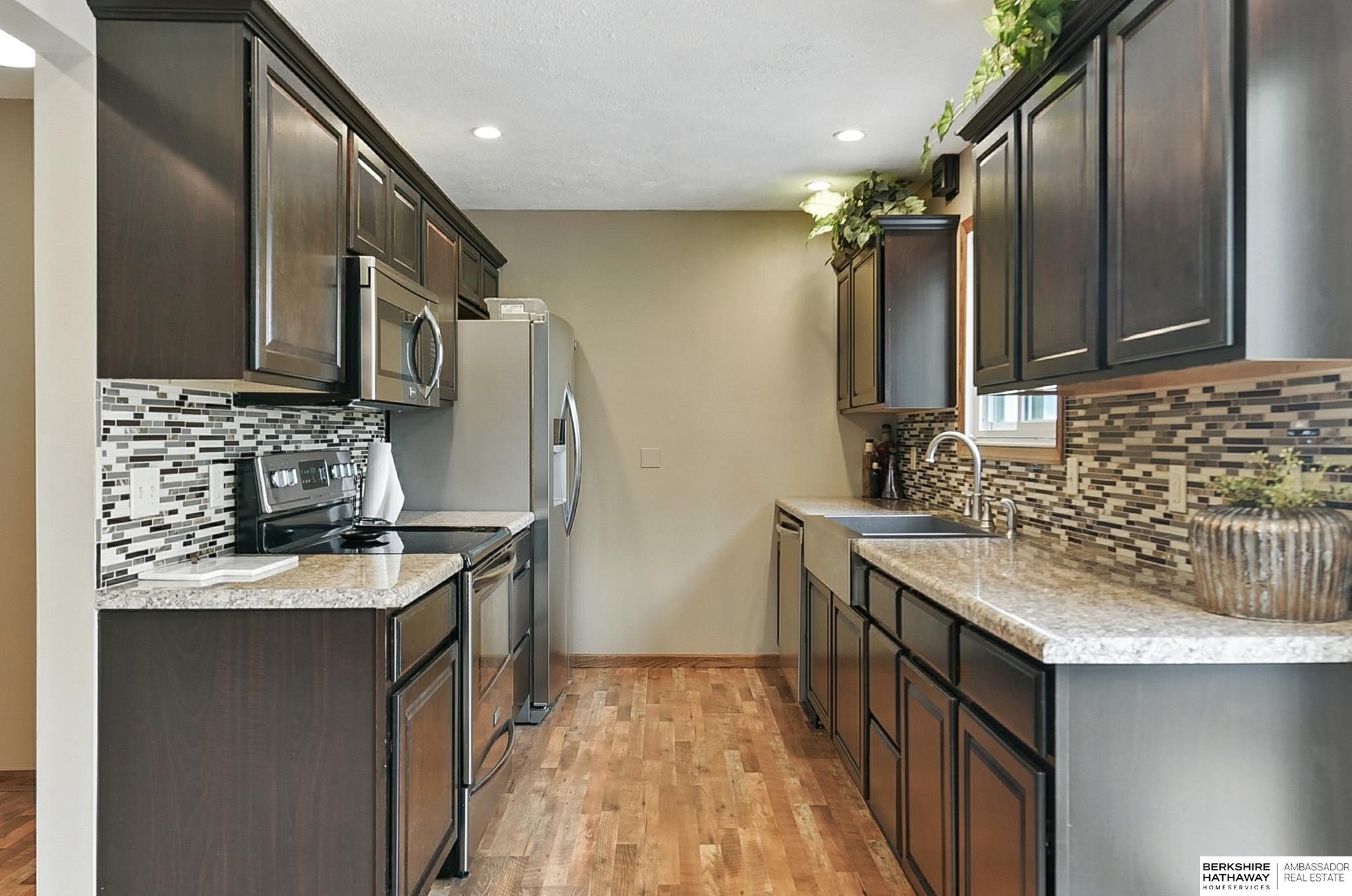 Omaha, Nebraska 68127, United States, 3 Bedrooms Bedrooms, ,2 BathroomsBathrooms,Residential,Active,150167