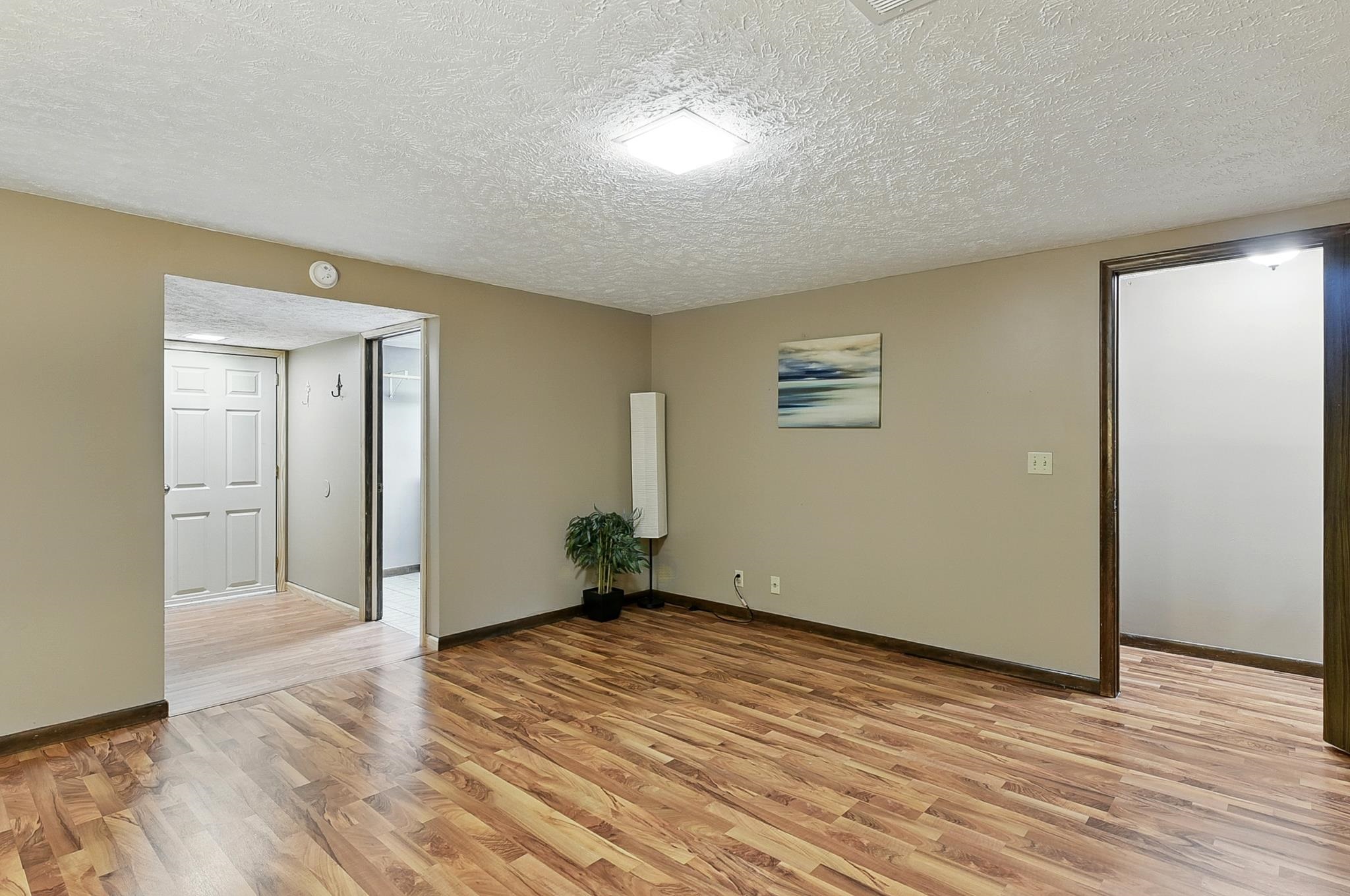 Omaha, Nebraska 68127, United States, 3 Bedrooms Bedrooms, ,2 BathroomsBathrooms,Residential,Active,150167