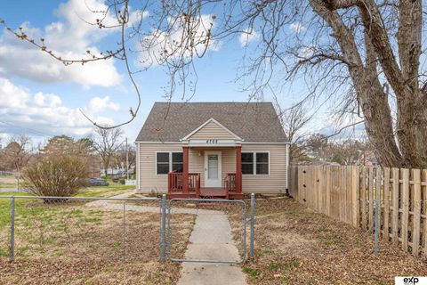Photo of 4702 N 52 Street, Omaha, NE 68104 (MLS # 22608646)