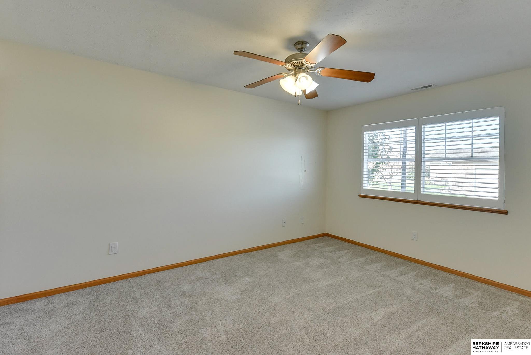 Bennington, Nebraska 68007, United States, 2 Bedrooms Bedrooms, ,2 BathroomsBathrooms,Residential,Active,92696