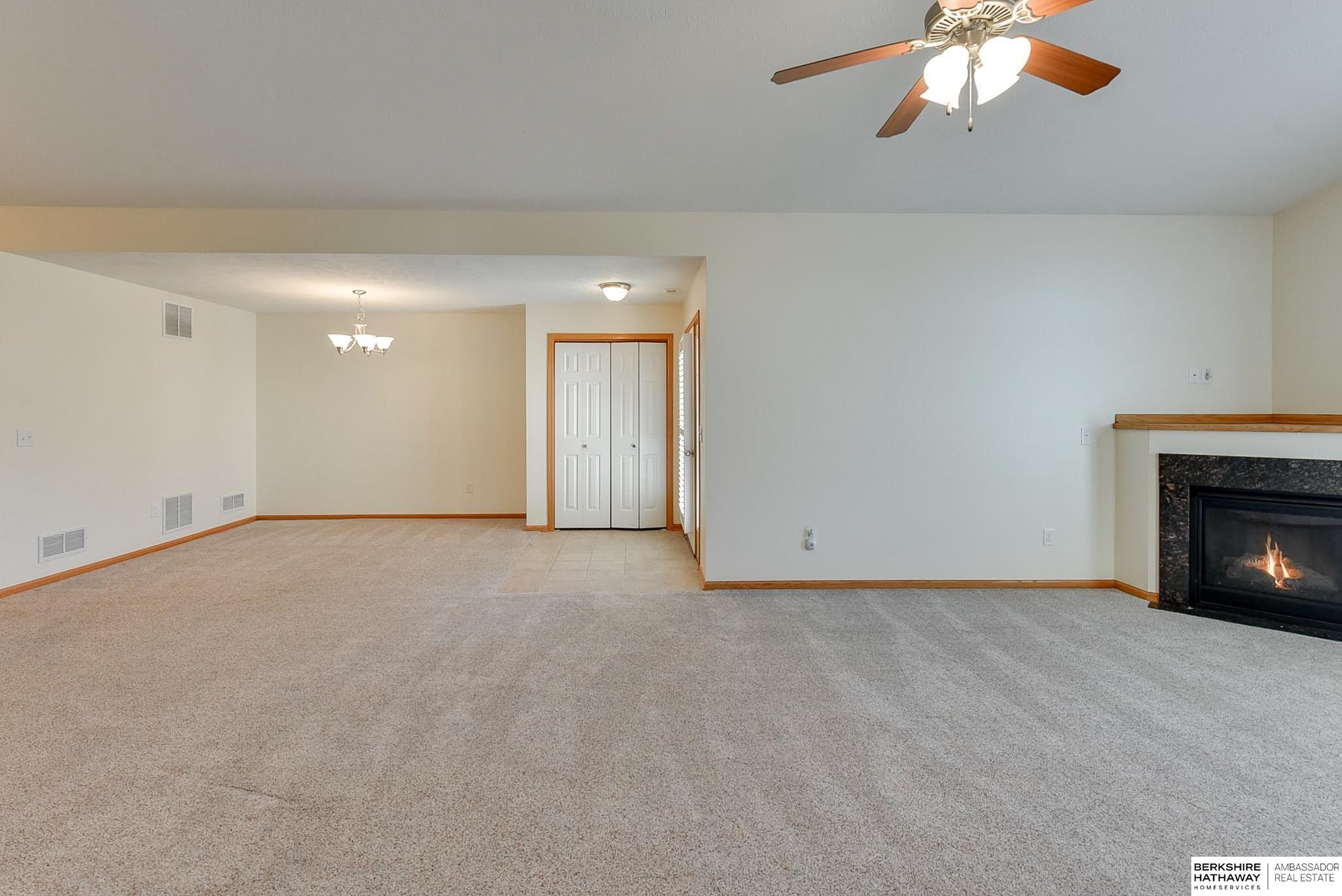 Bennington, Nebraska 68007, United States, 2 Bedrooms Bedrooms, ,2 BathroomsBathrooms,Residential,Active,92696