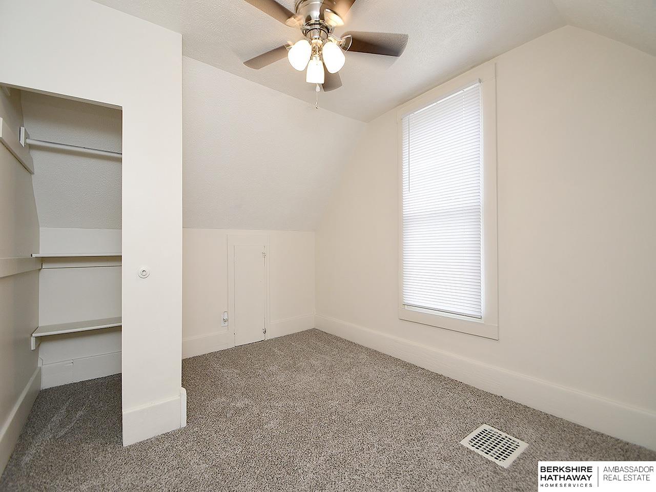 Carter Lake, Iowa 51510, United States, 2 Bedrooms Bedrooms, ,2 BathroomsBathrooms,Residential,Active,220230