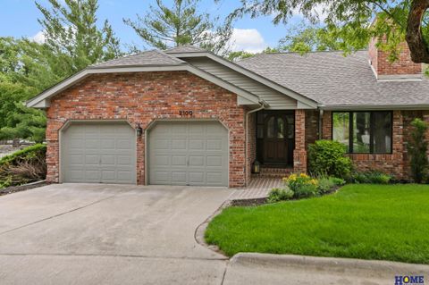 Photo of 2100 Heritage Pines Court, Lincoln, NE 68506 (MLS # 22615856)