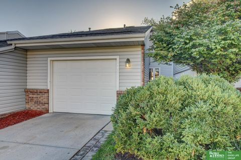 Photo of 705 N 129 Plaza, Omaha, NE 68154 (MLS # 22529038) Photo of 705 N 129 Plaza, Omaha, NE 68154 (MLS # 22529038)