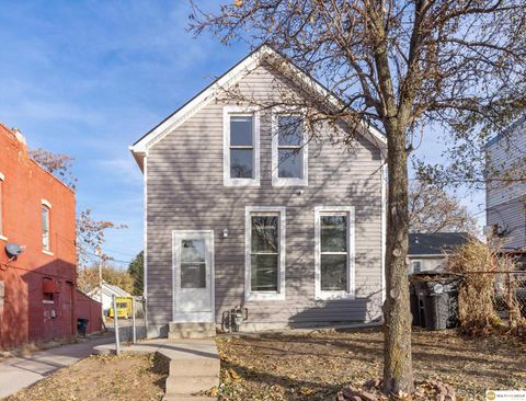 Photo of 2417 S 13th Street, Omaha, NE 68108 (MLS # 22529806)