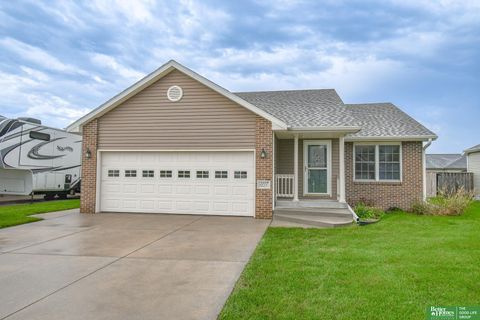 Photo of 2117 N 1St Street, Seward, NE 68434 (MLS # 22530681) Photo of 2117 N 1St Street, Seward, NE 68434 (MLS # 22530681)