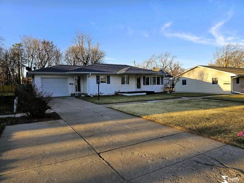 Photo of 1017 K Street, Geneva, NE 68361 (MLS # 22607711)