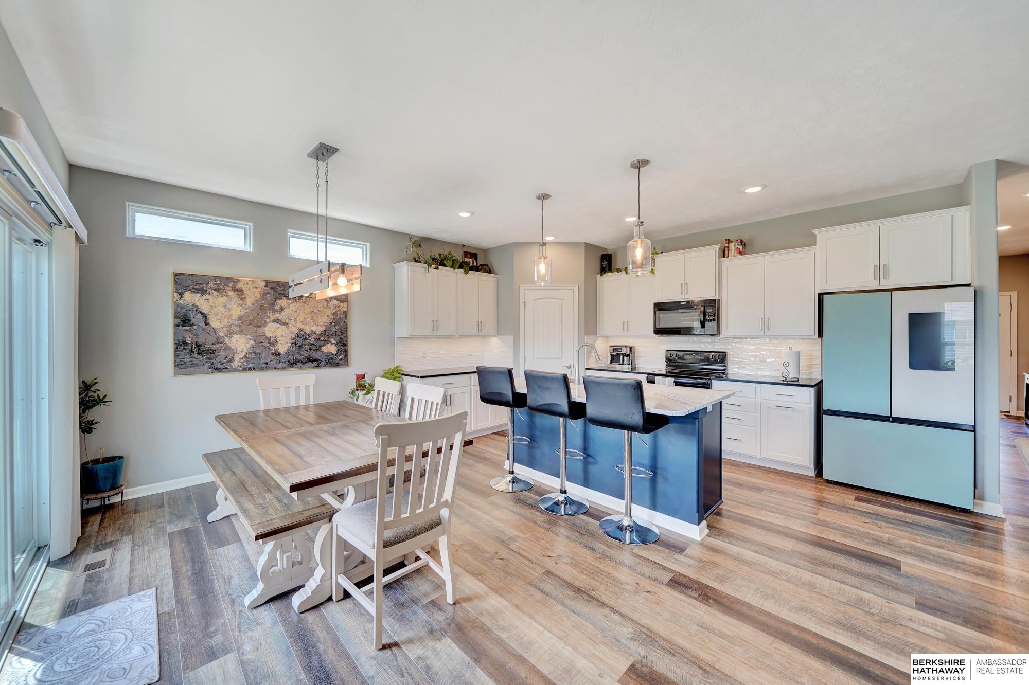 Papillion, Nebraska 68046, United States, 4 Bedrooms Bedrooms, ,3 BathroomsBathrooms,Residential,Active,164765