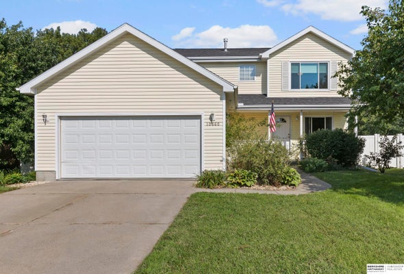 10860 N 136TH ST, WAVERLY, NE 68462 - Image 4e1e00410d77ccfab4fd10e92e08eb11/4149574237