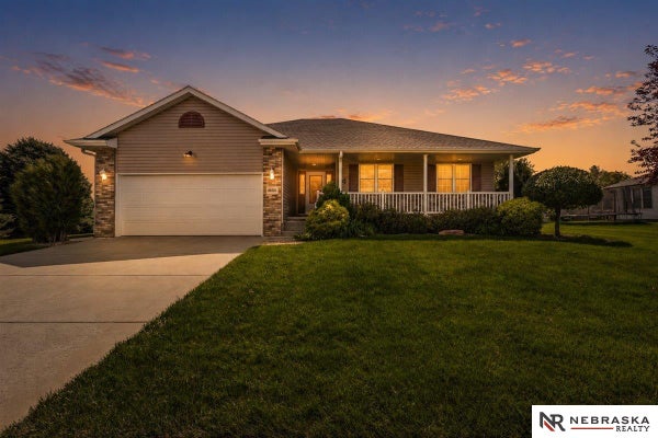 10470 N 150TH ST, WAVERLY, NE 68462 - Image 4e20172076f6588dc343601637ccc421/132954371