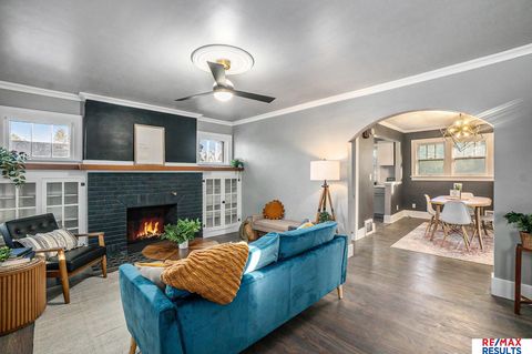 Photo of 4815 Grand Avenue, Omaha, NE 68104 (MLS # 22530714) Photo of 4815 Grand Avenue, Omaha, NE 68104 (MLS # 22530714)