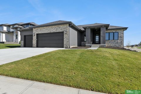 Photo of 3321 S 212th Street, Elkhorn, NE 68022 (MLS # 22530487)
