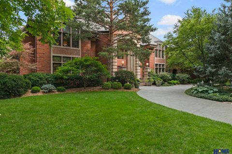 Photo of 2417 Ridge Road, Lincoln, NE 68512 (MLS # 22619866)