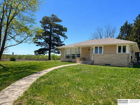 Photo of 853 F Road, Palmyra, NE 68418 (MLS # 22611182)