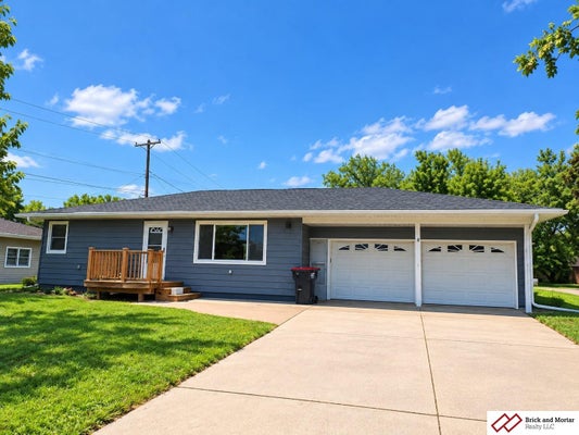 1000 N 18TH ST, BEATRICE, NE 68310 - Image 4f5eefca95260febc19fda97335bed41/1241582396