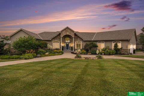 Photo of 17808 S Reflection Avenue, Bennington, NE 68007 (MLS # 22517722)