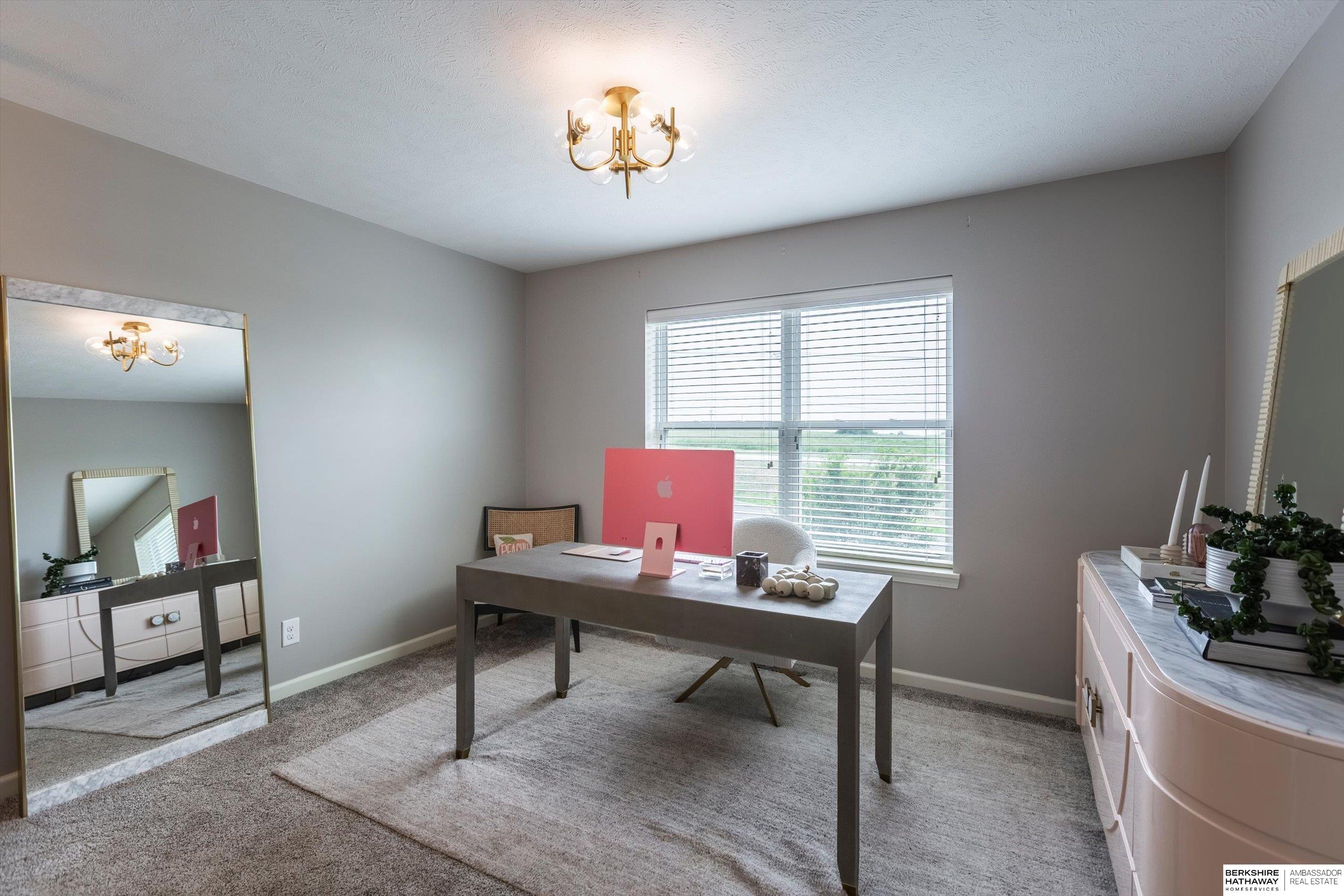 Omaha, Nebraska 68022, United States, 4 Bedrooms Bedrooms, ,3 BathroomsBathrooms,Residential,Active,204090